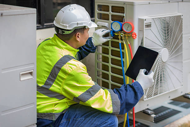 Professional Hvac Maintenance technician working in Massapequa Park, NY